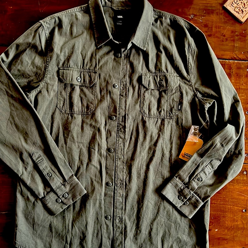 NWT Vans Shirt Dark Green
